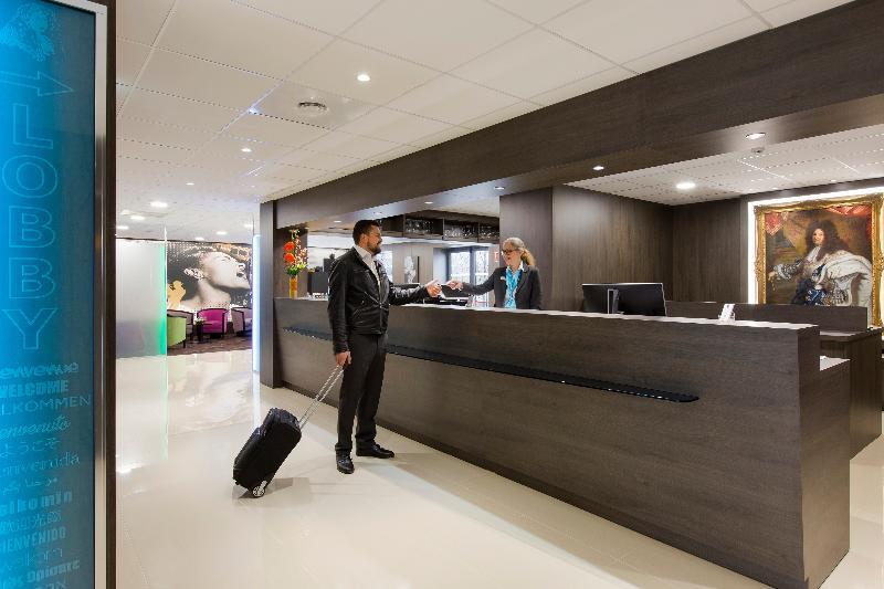 Roi Soleil Prestige Strasbourg Hotell Schiltigheim Exteriör bild