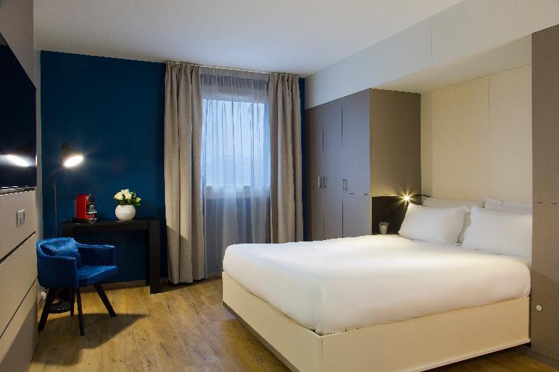 Roi Soleil Prestige Strasbourg Hotell Schiltigheim Exteriör bild